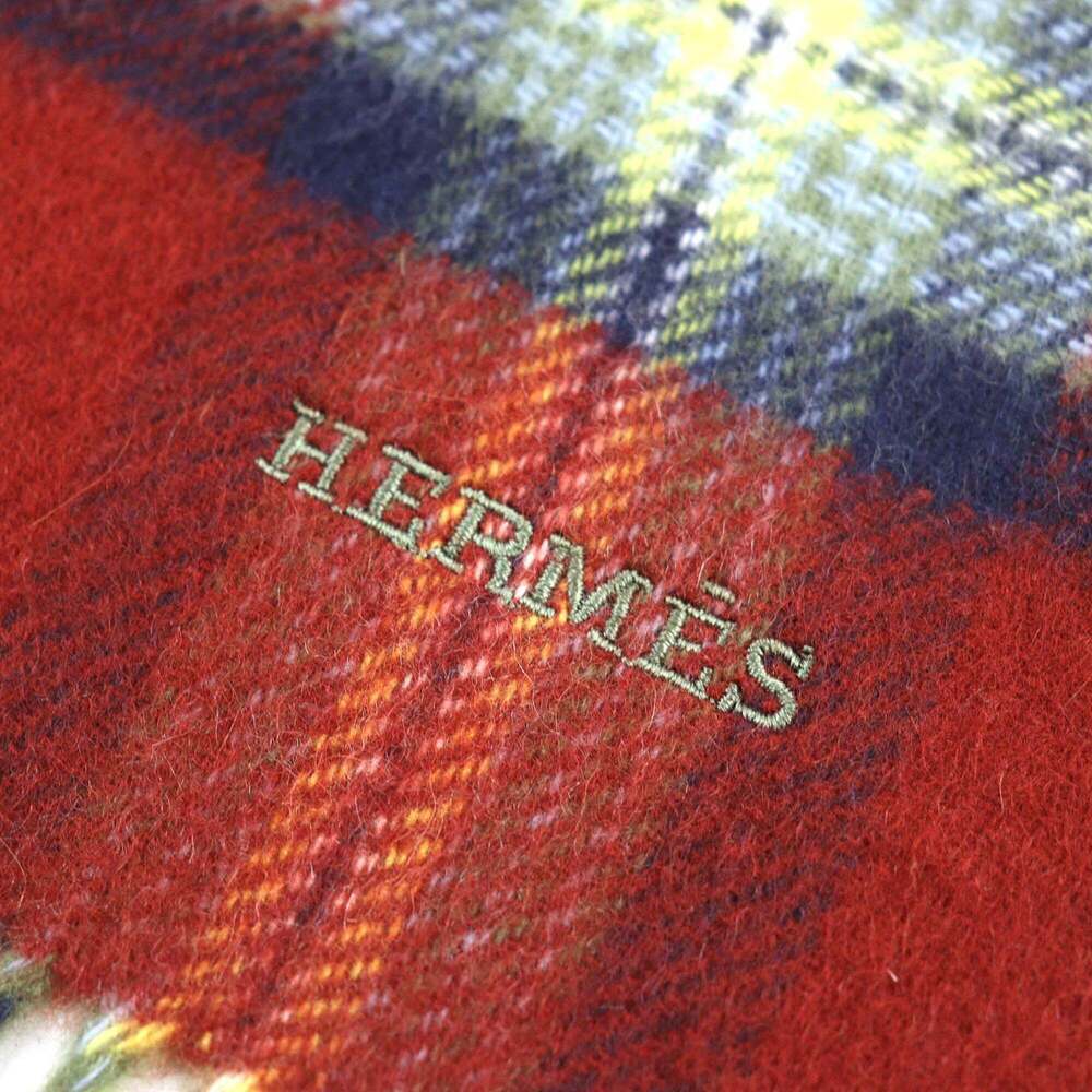 HERMES Red Scarf - Picture 7 of 11